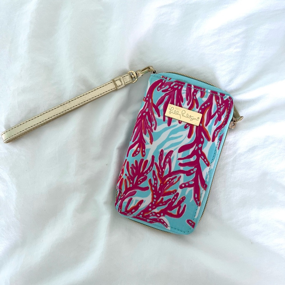 NWT Lilly Pulitzer Wristlet Breakwater Blue